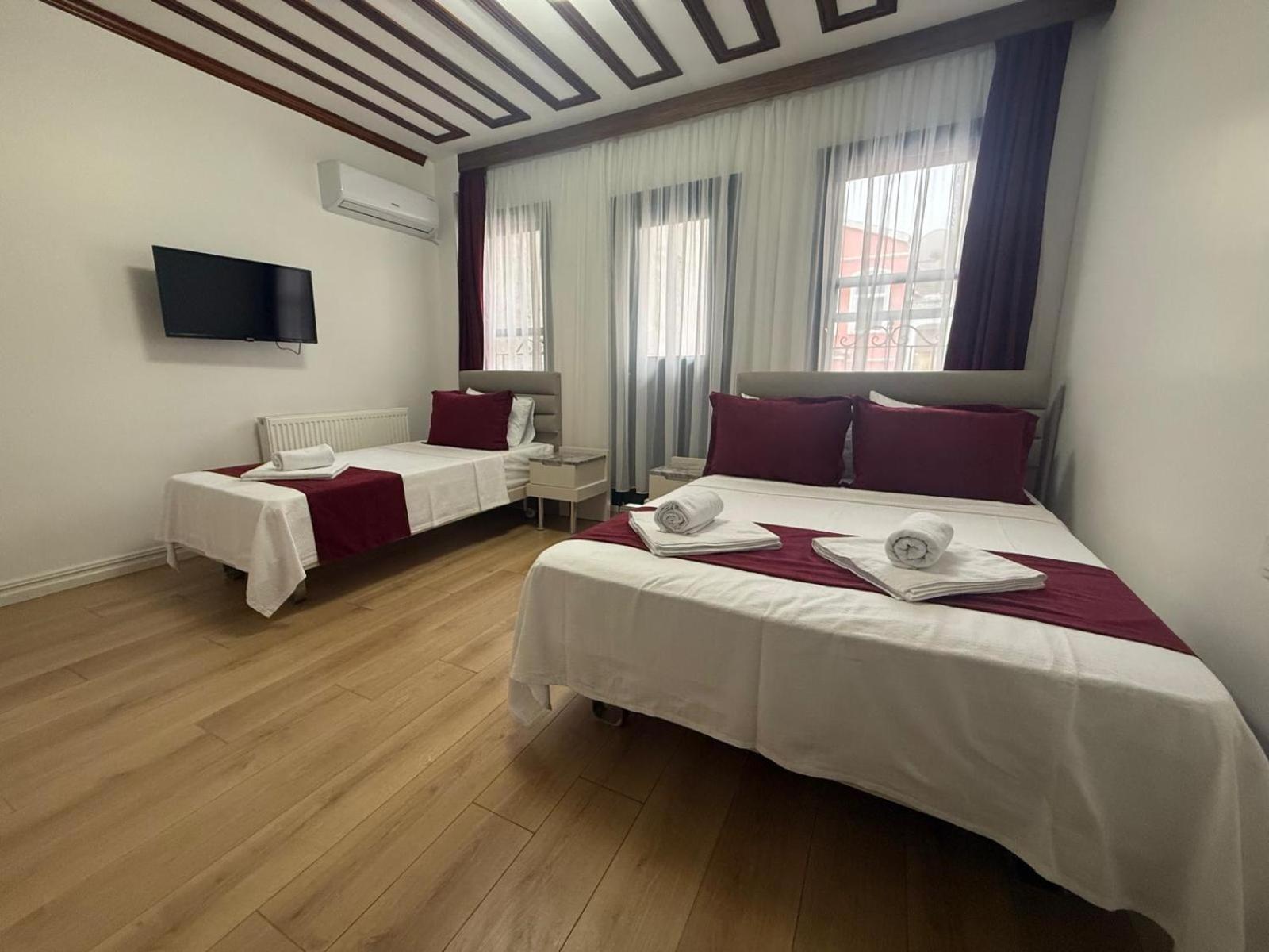 Hotel Neo